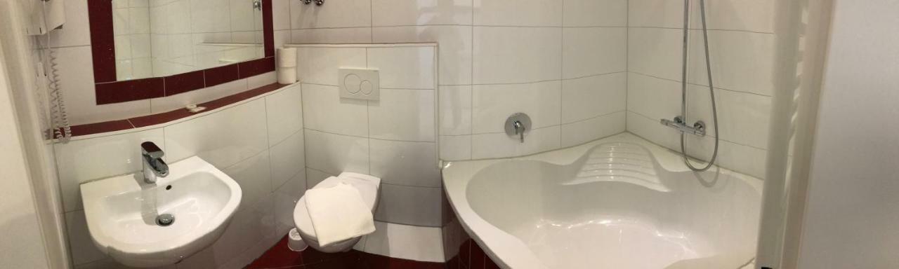 Hotel Berlin شفيتزينجين المظهر الخارجي الصورة